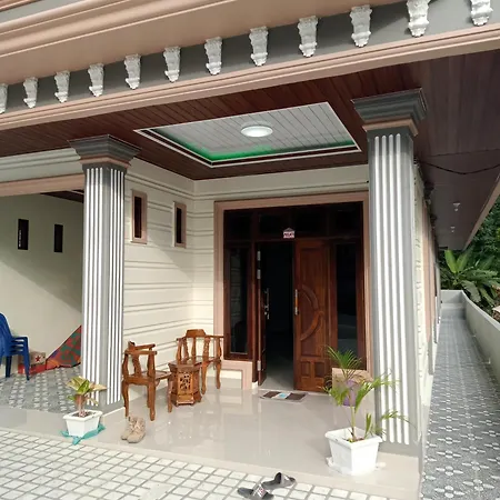 Talpe Villa Tuk Tuk Exterior photo